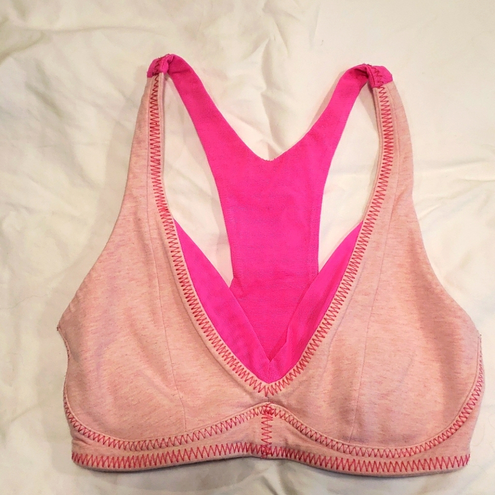 Lululemon racerback sports bra